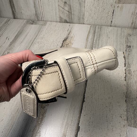 Coach Soho Flap Shoulder Bag White & Brown Leather Style 8A05 | Y2K - Picture 10 of 11